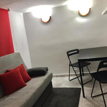 Agradable Apartamento En Zona Malasana Madrid Apartment Luaran gambar